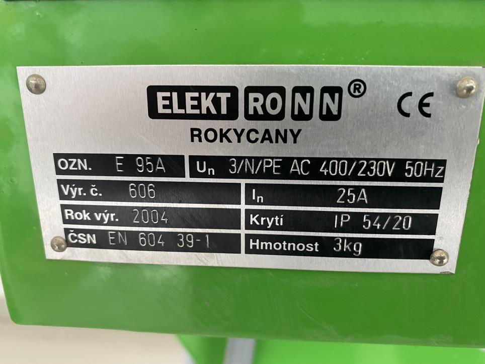 Použité náhradní díly a stroje-3